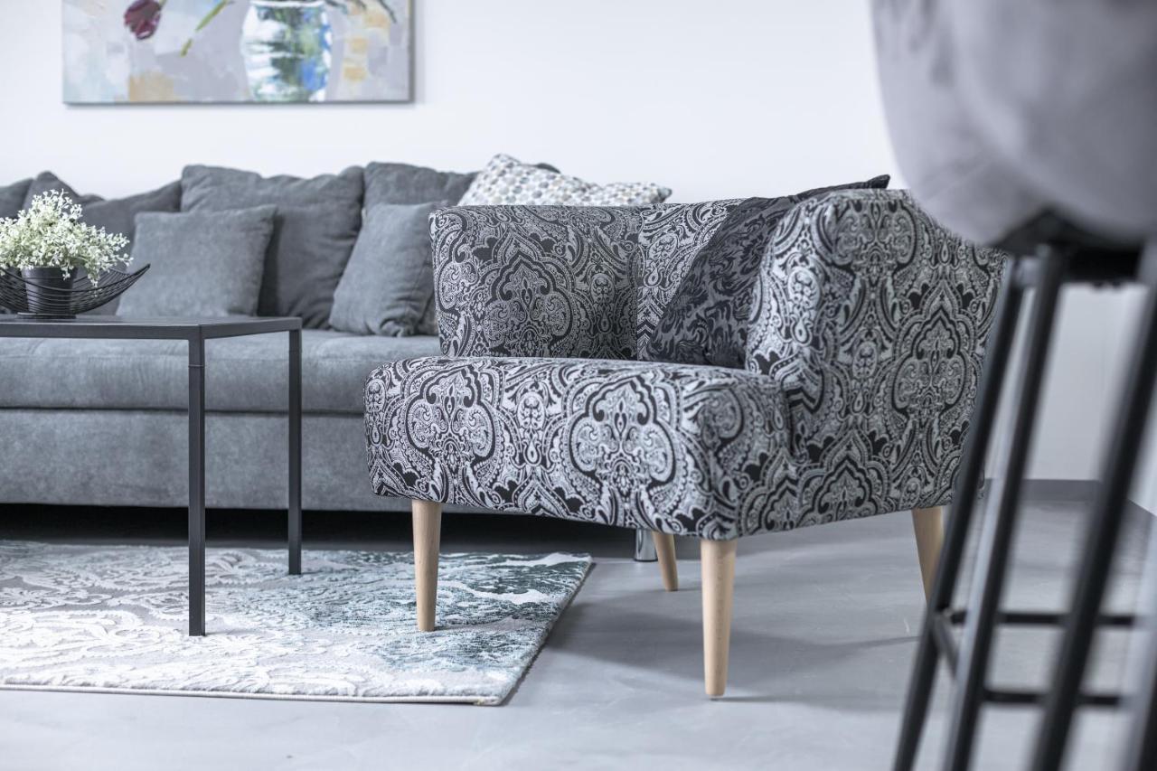 Exklusive Neubau-Ferienwohnung Mit Fernsicht Констанц Экстерьер фото