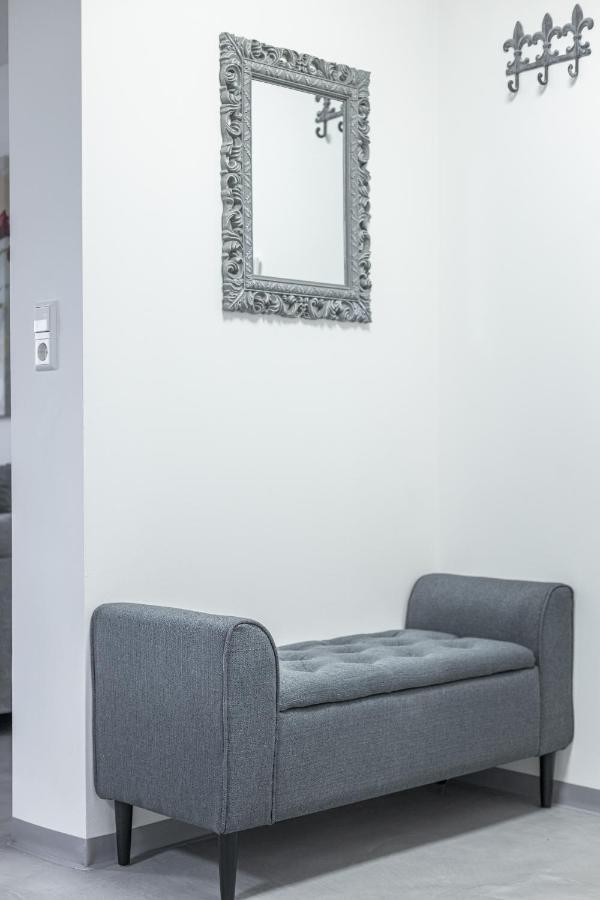 Exklusive Neubau-Ferienwohnung Mit Fernsicht Констанц Экстерьер фото
